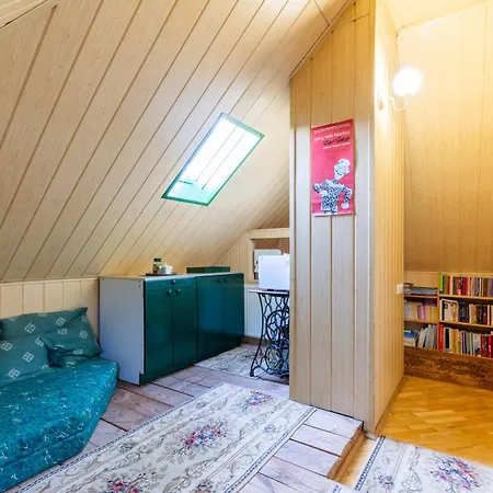Painter's House *