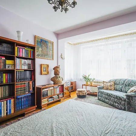 Apartament Painter's House *