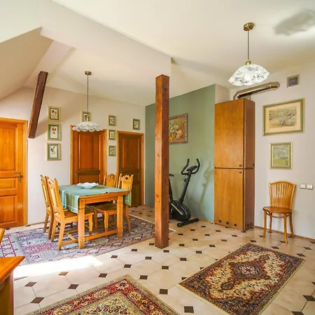 Apartament Painter's House