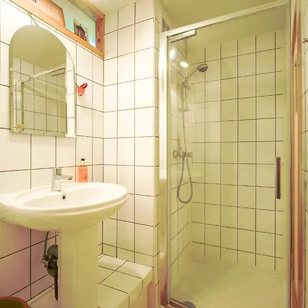 Apartment Painter's House *