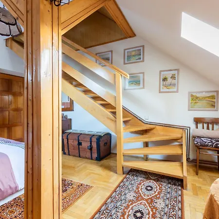 Painter's House Daire